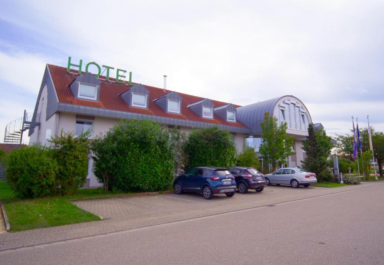Hotel Sunparc - Shuttle Zum Europa-Park Rust 4Km & Rulantica 2Km Ringsheim Luaran gambar