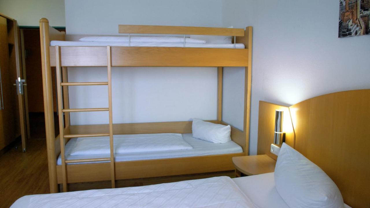 Hotel Sunparc - Shuttle Zum Europa-Park Rust 4Km & Rulantica 2Km Ringsheim Luaran gambar